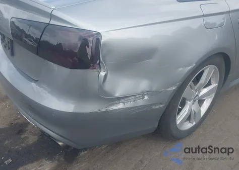 2014 Audi S6 4.0T Prestige из США, поврежденный, VIN WAUF2AFC8EN041754